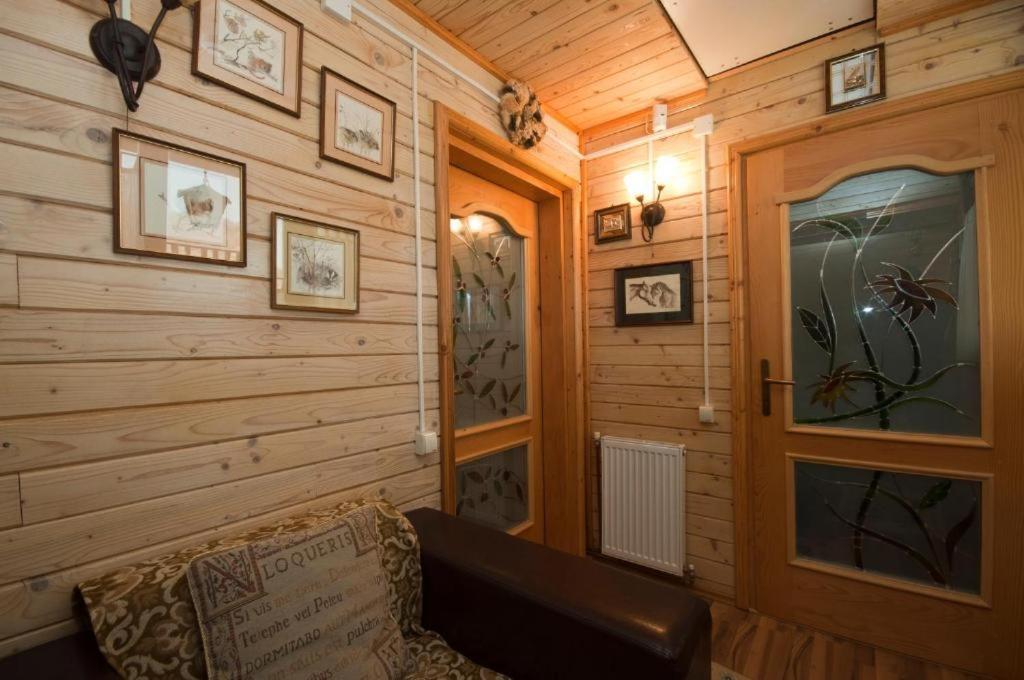 فندق Slănicفي  La Marele Moft المظهر الخارجي الصورة